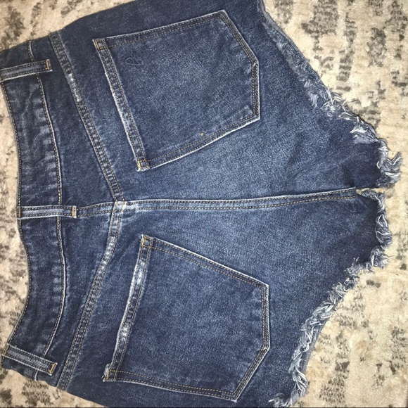 DL1961 Cleo solana high rise jean shorts distressed - Picture 6 of 9